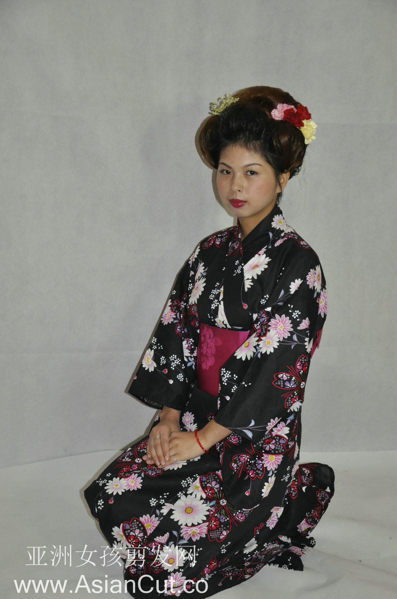 AC-BLD-V008 - Japanese Kimono Dress headshave and eyebrow shaved