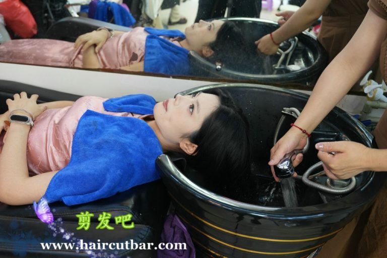 AC-BLD-V090 – Model in QiPao dress get perms and flattop headshave